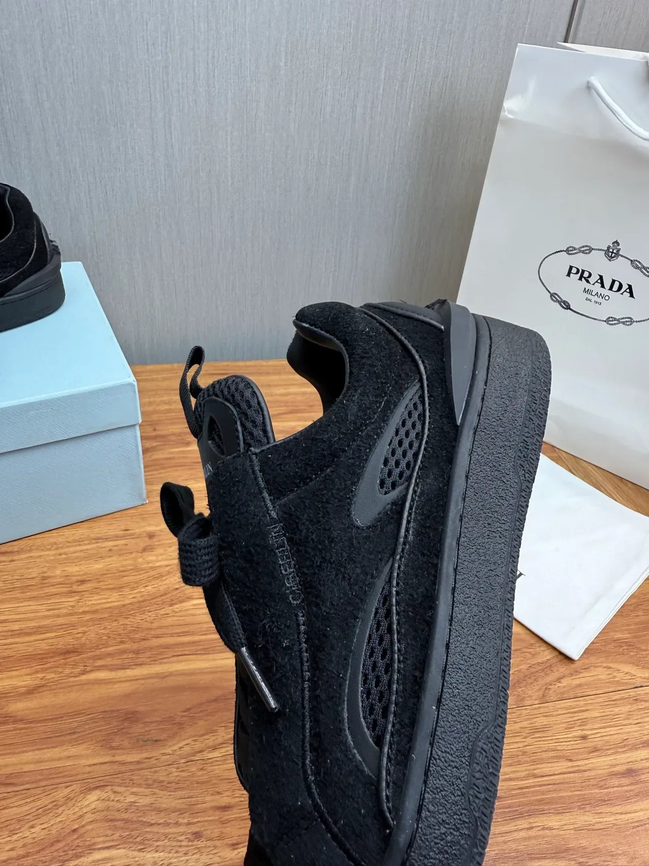 CIBERLIN Monochrome Black Suede-Mesh Lifestyle Sneaker 10