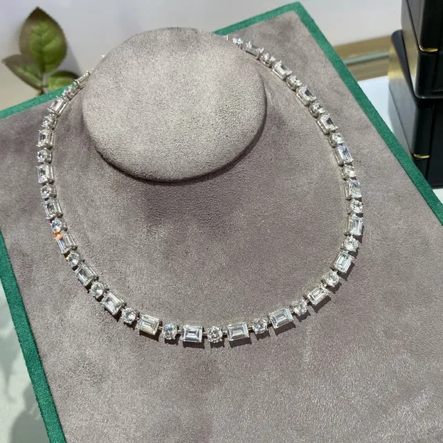 Incolore et Jaune pâle Baguette-Cut Pierres linéaires colliers 6