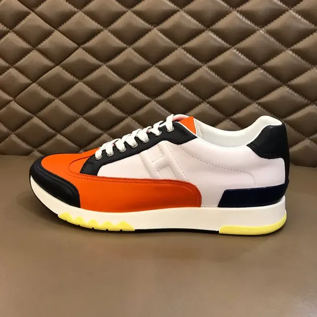 Color-Blocked Layered Leather Low-Top Lace-Up Sneaker 1