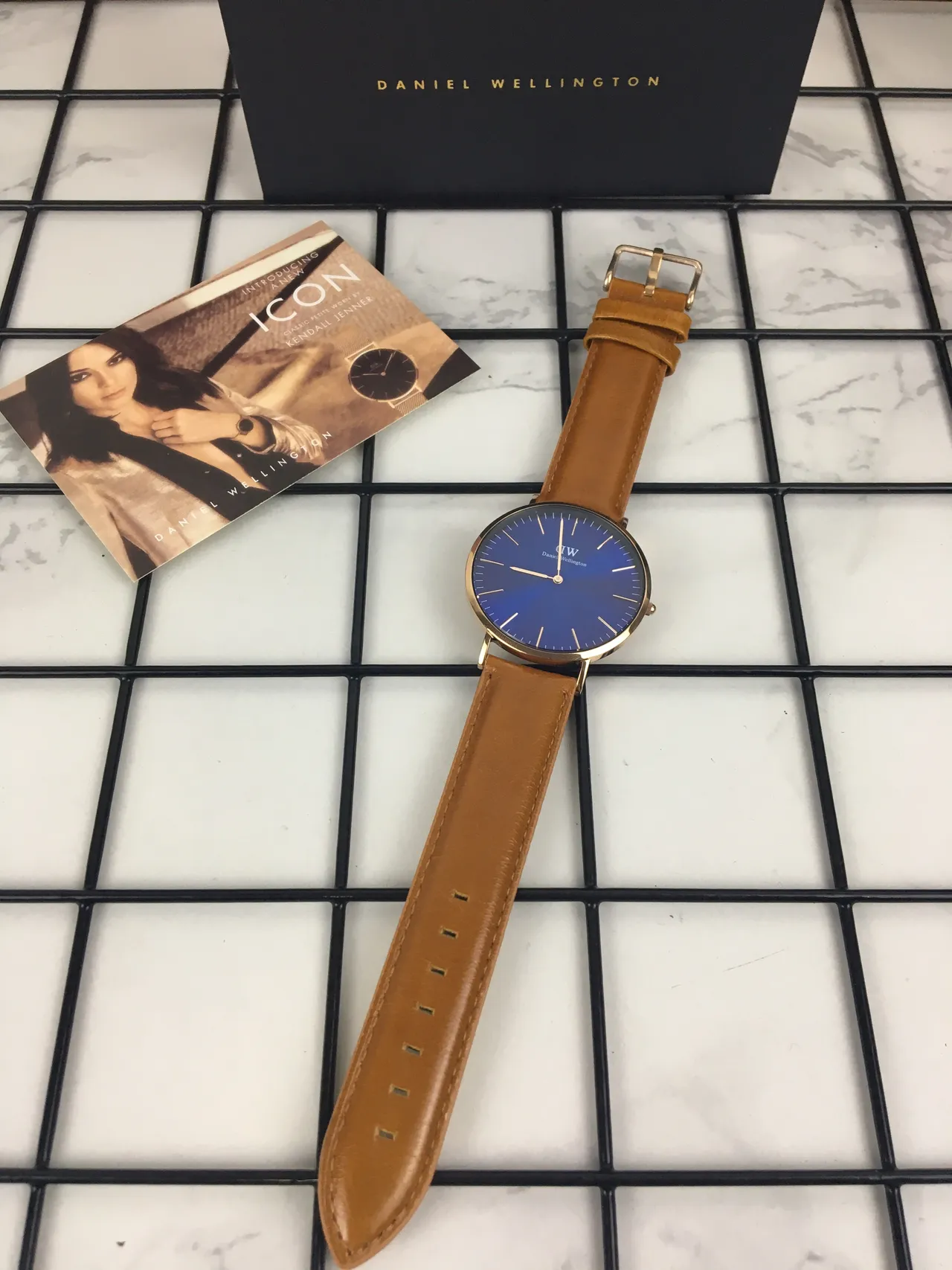 Daniel Wellington Icon Blue Sunburst Quartz Watch 6