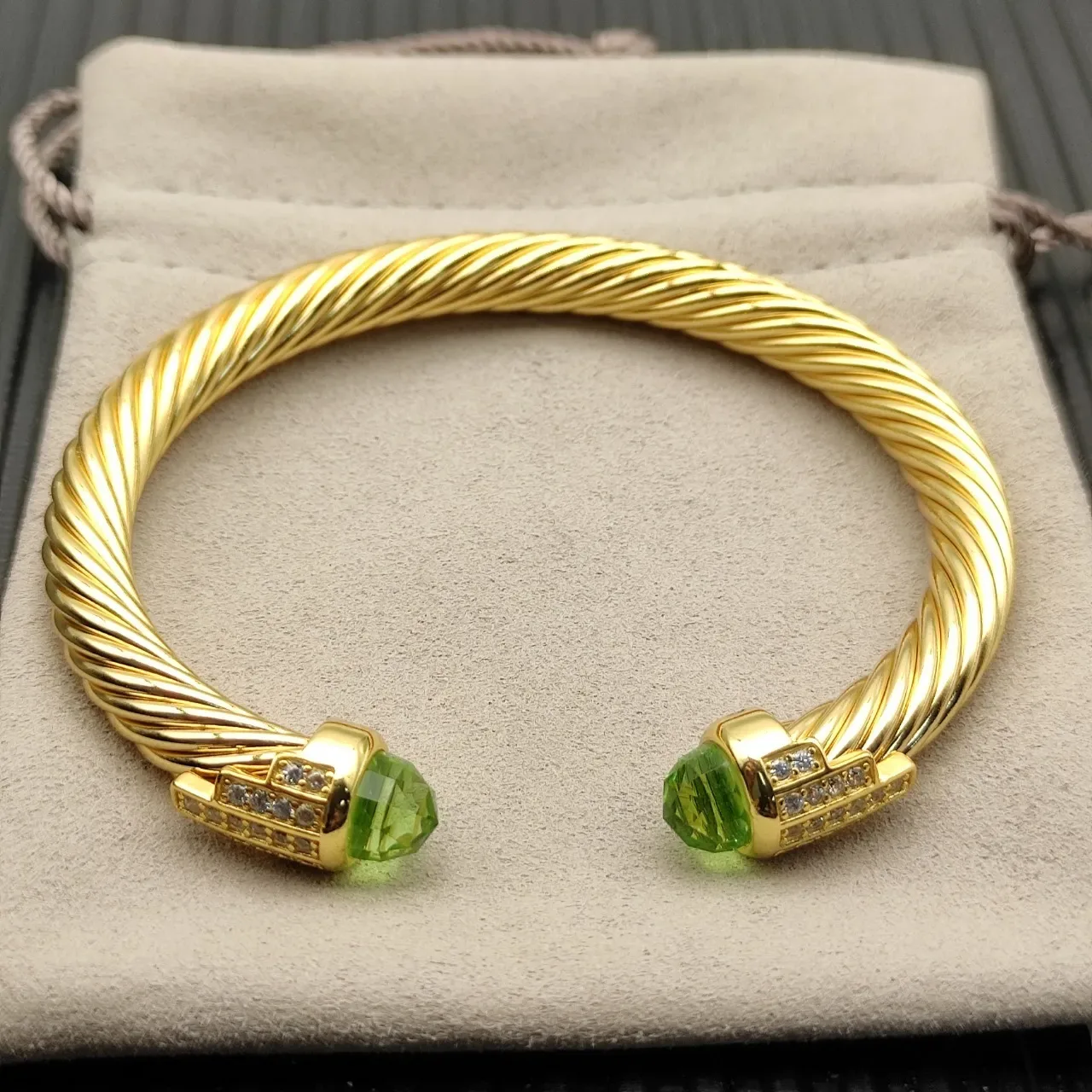 David Yurman Cable Classic Gold Green Twisted Gemstone Terminals Bracelet 8