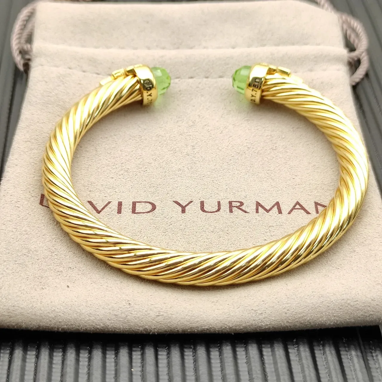 David Yurman Cable Classic Gold Green Twisted Gemstone Terminals Bracelet 9