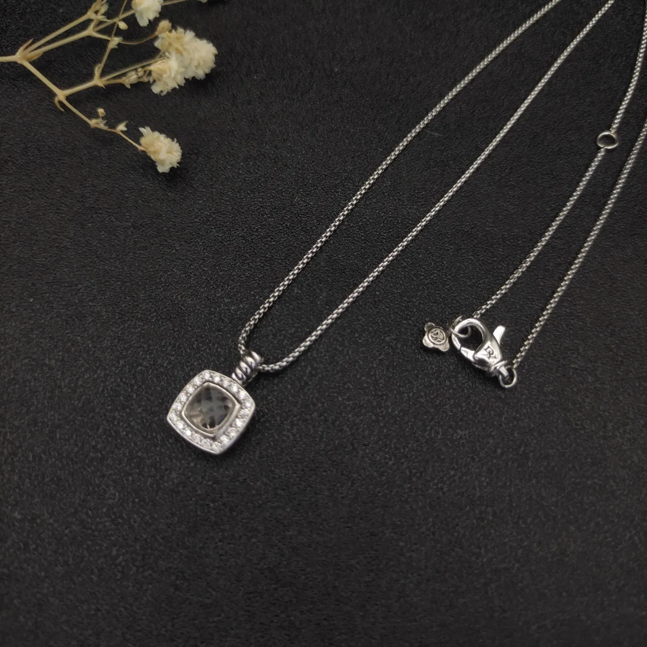 David Yurman Cable Collectibles Pierre Gris Coussin Pavé Collier Halo 4