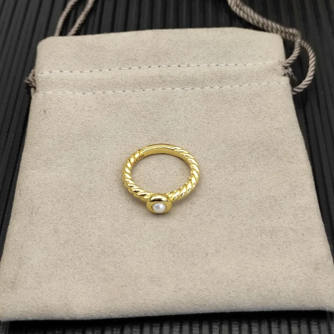 David Yurman Cable Collection Gold Beige Twisted Band Single Pearl Bezel Ring 7