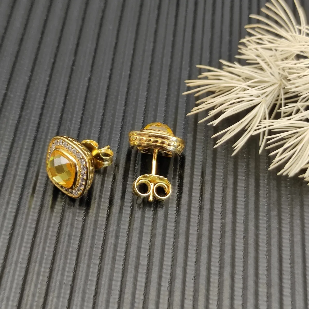 David Yurman Citrine and Diamond Halo Stud Earrings 5