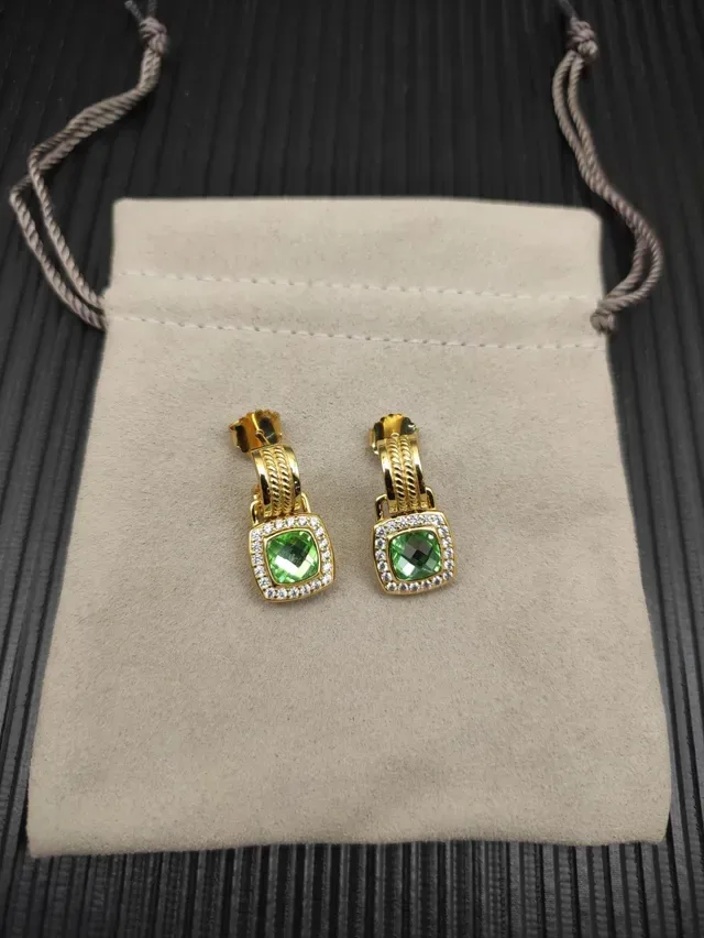 David Yurman Boucles d'Oreilles Halo Gemmes Vertes et Diamants en Doré 9