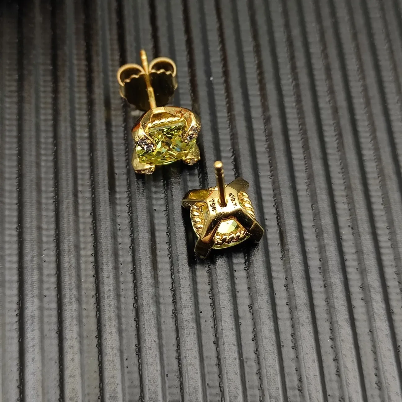 David Yurman Gold-Tone Square Green Gemstone Stud Earrings 6