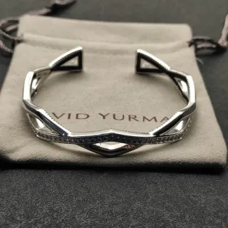 David Yurman রূপালী কালো জ্যামিতিক খোলা কাফ Pavé-Set পাথর ব্রেসলেট