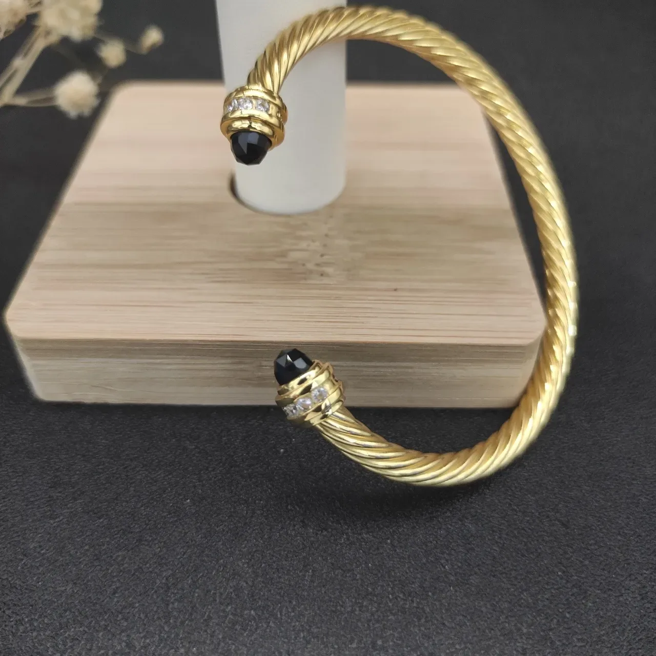 David Yurman Twisted Cable Gold-Toned Black Stone and Diamond Bracelet 6