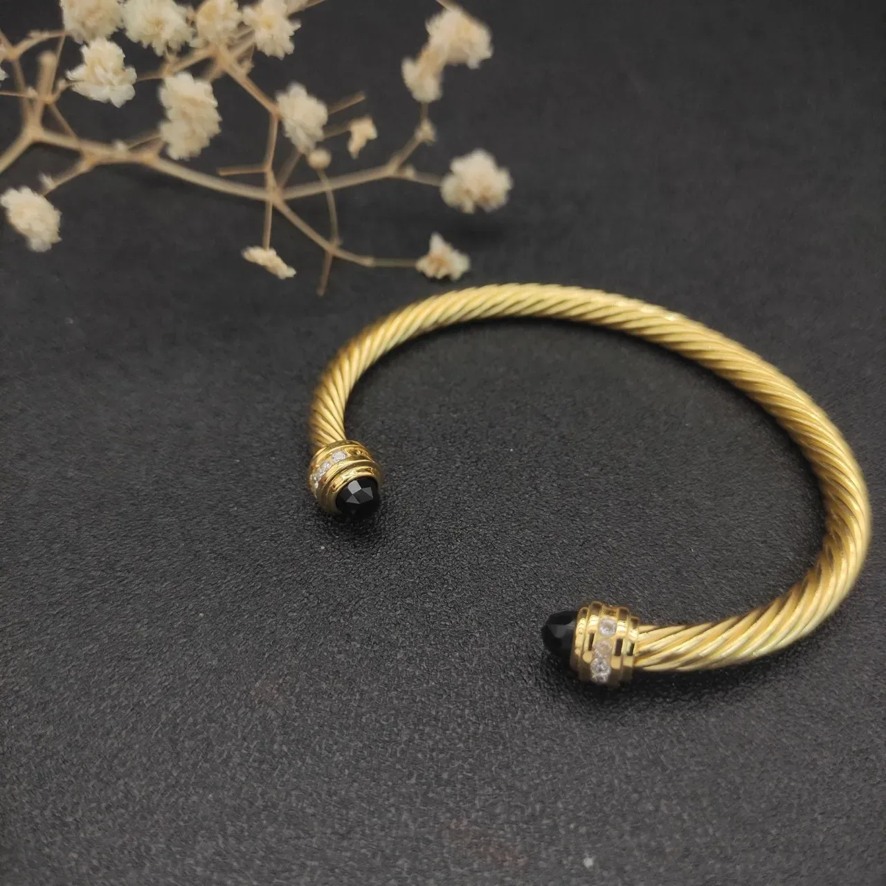 David Yurman Twisted Cable Gold-Toned Black Stone and Diamond Bracelet 8