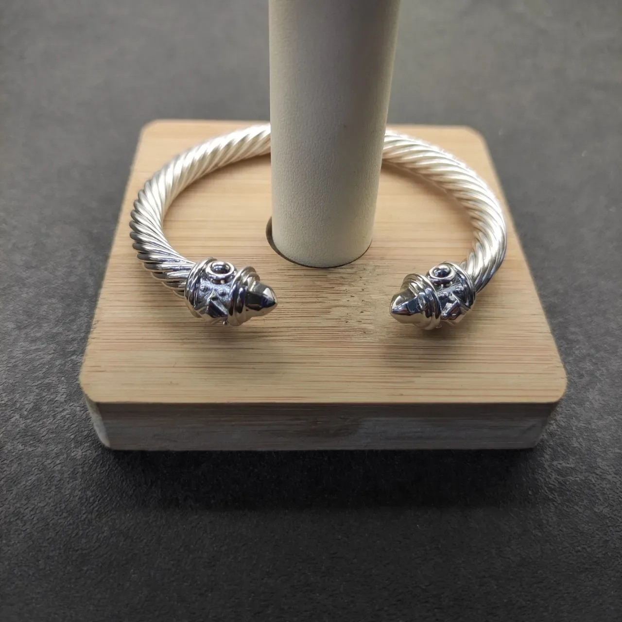 David Yurman Twisted Cable Sculpted End Cap Bracelet 5