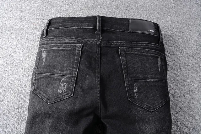 Distressed Black Paint-Splatter Bird Motif Slim-Fit Jeans 3