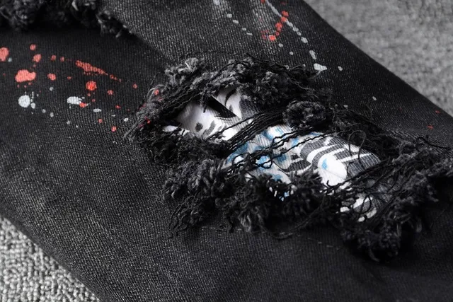 Distressed Black Paint-Splatter Bird Motif Slim-Fit Jeans 8