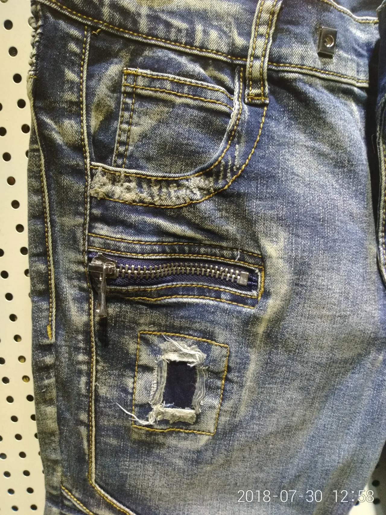 Distressed Moto-Panelled Zip-Pocket Denim Shorts 7