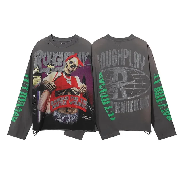 Distressed Oversized Graphic Long-Sleeve T-Shirt 4