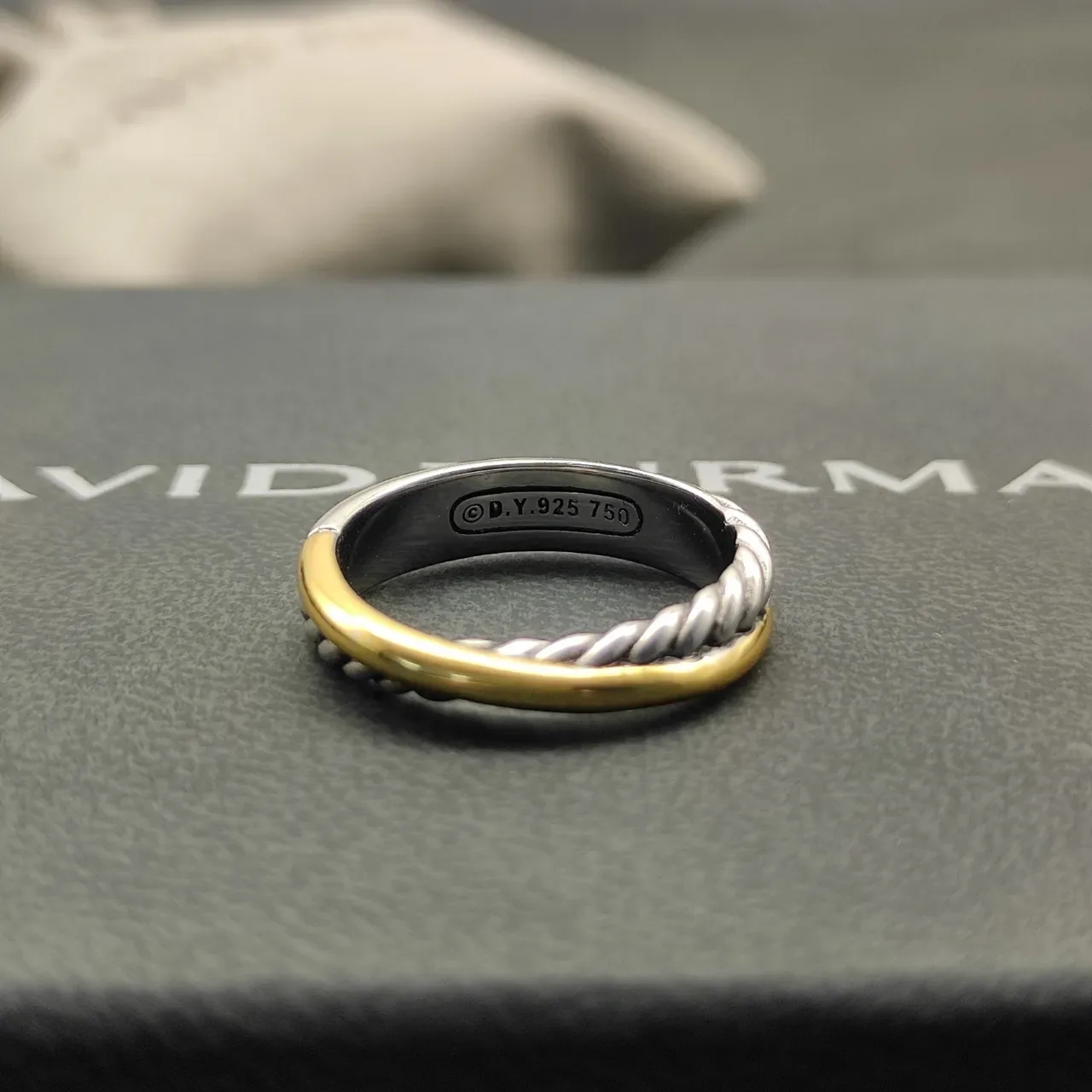 Dual-Tone Interwoven Rope and Smooth Band Ring 3