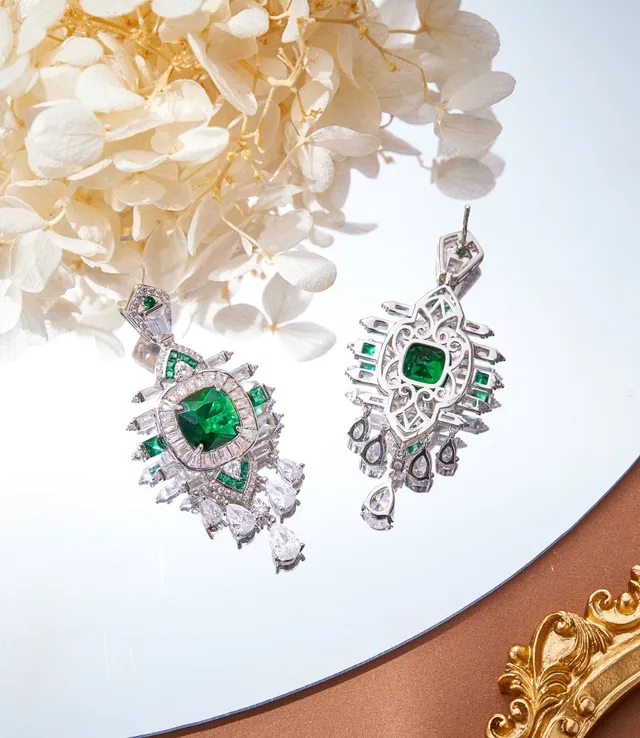 Emerald and Diamond Chandelier-Style Drop Earrings 3