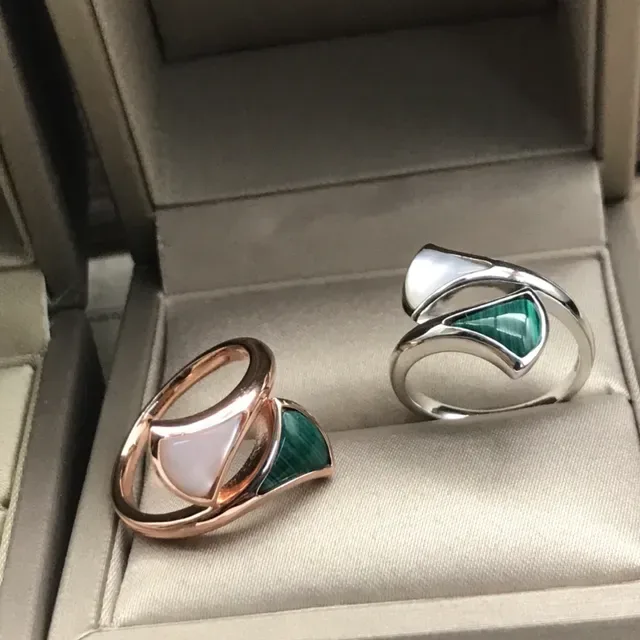 Fan-Shaped Double-Band Mother-of-Pearl and Malachite Inlay Rings 9