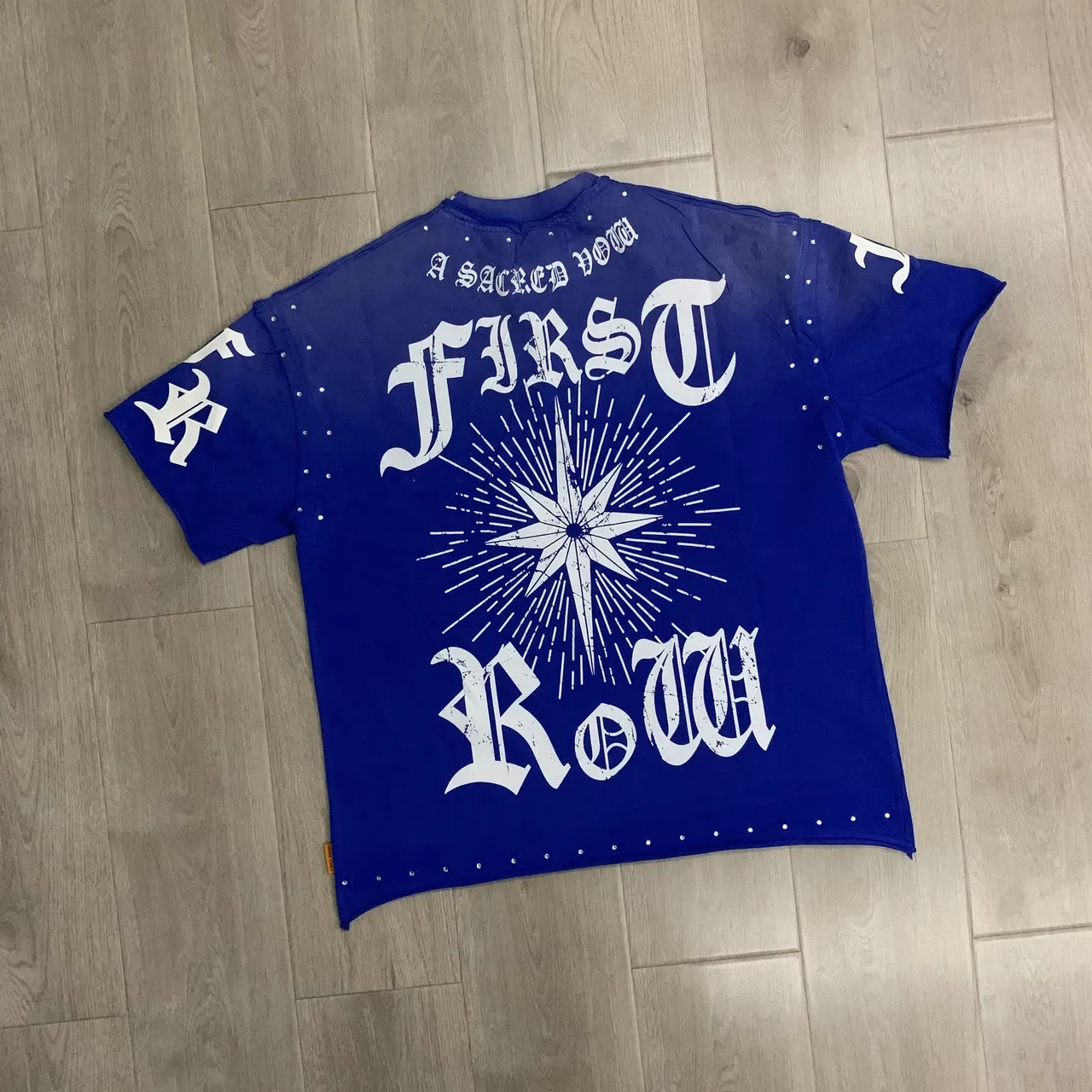 FIRST ROW Studded Heart of Thorns Graphic T-Shirt 6
