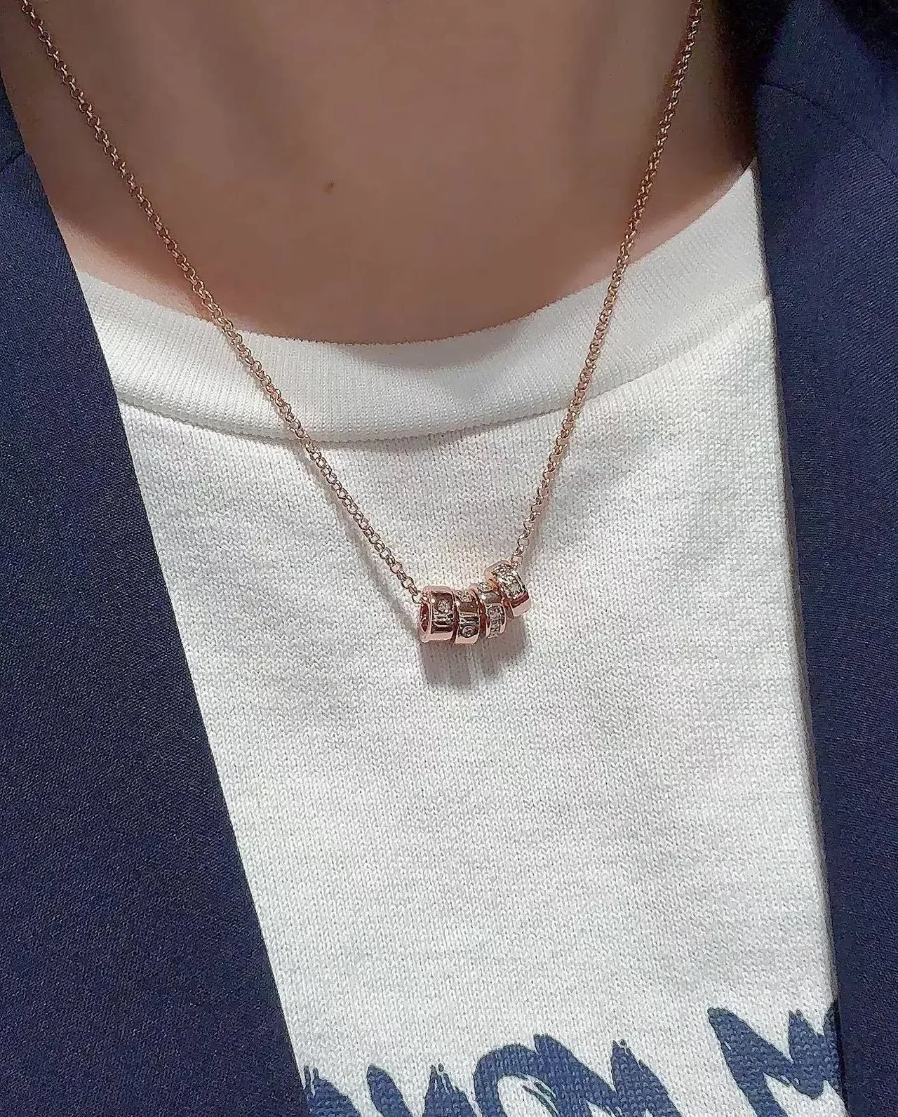 Four-Bar Faceted Stone Pendant Necklace 3