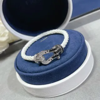 Fred Force 10 Negro y Blanco Pavé Shackle Bracelet