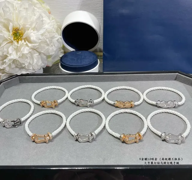Fred Force 10 Black and White Pavé Shackle Bracelet 5