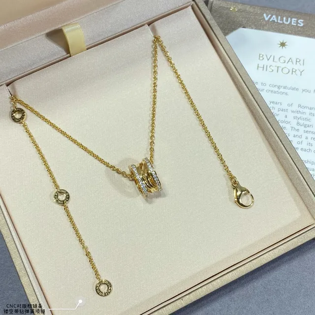 Gold Black Chain Rectangular Pavé Pendant Necklace 4