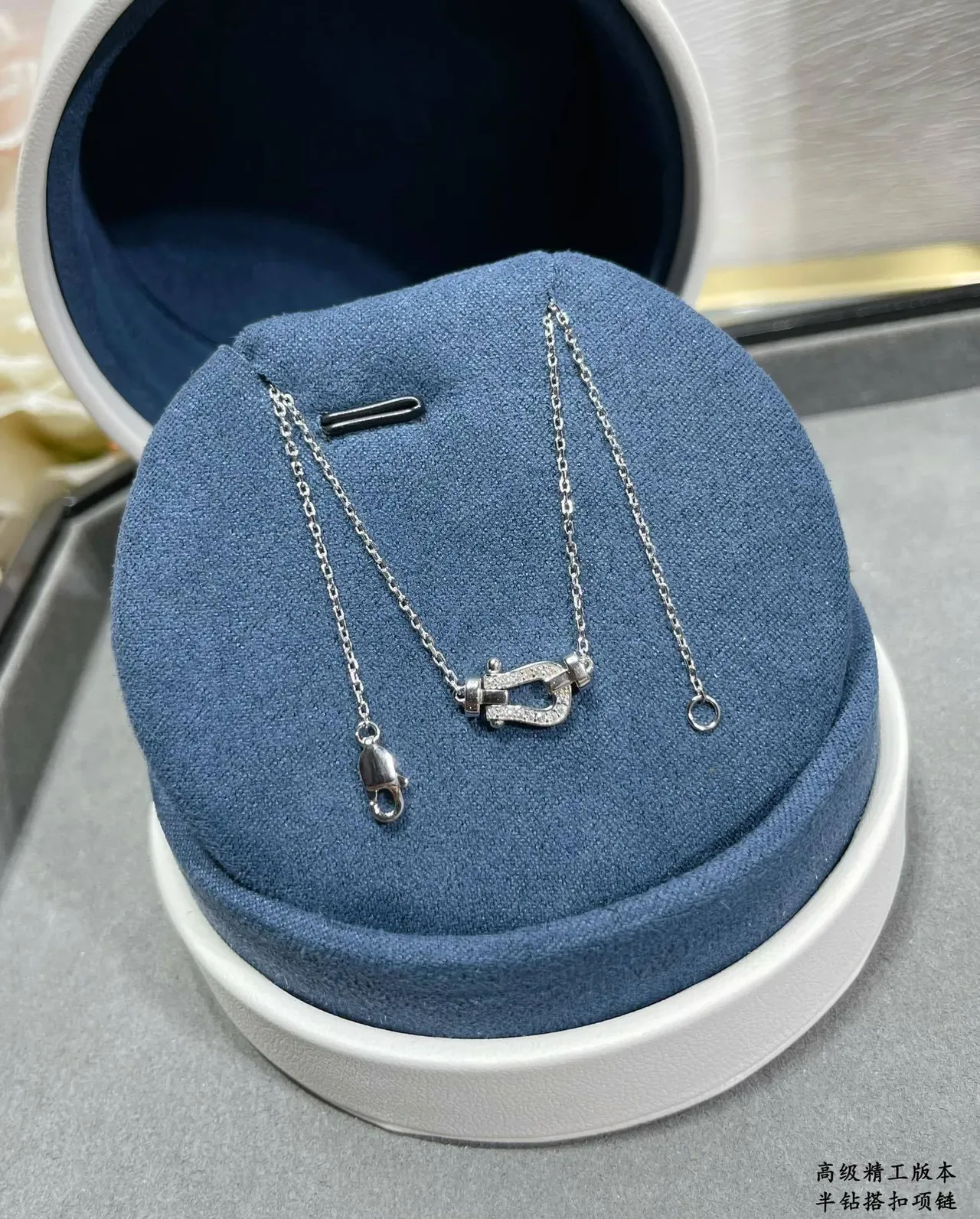 Gold Black Pavé-Set Stone Detail Jewelry 3