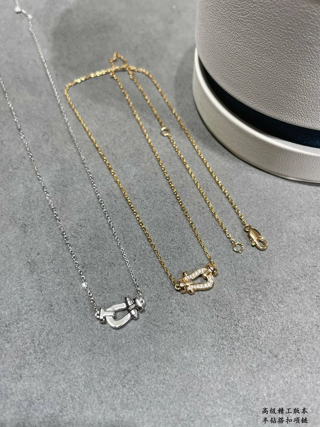 Gold Black Pavé-Set Stone Detail Jewelry 9