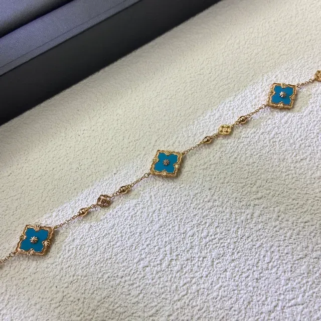 Gold Blue Chain Enamel Quatrefoil Motifs Bracelet 4