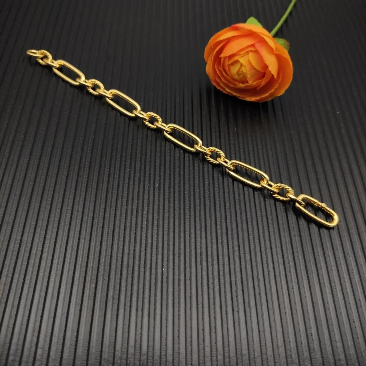 Gold Chunky Link Chain Alternating Smooth Oval And Twisted Rope Links Bracelet 7
