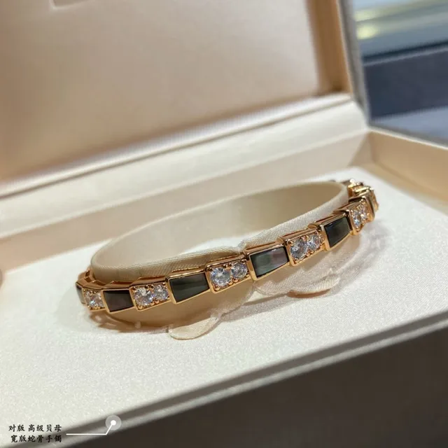 Gold Green Hinged Bangle Segmented Geometric Bracelet 6