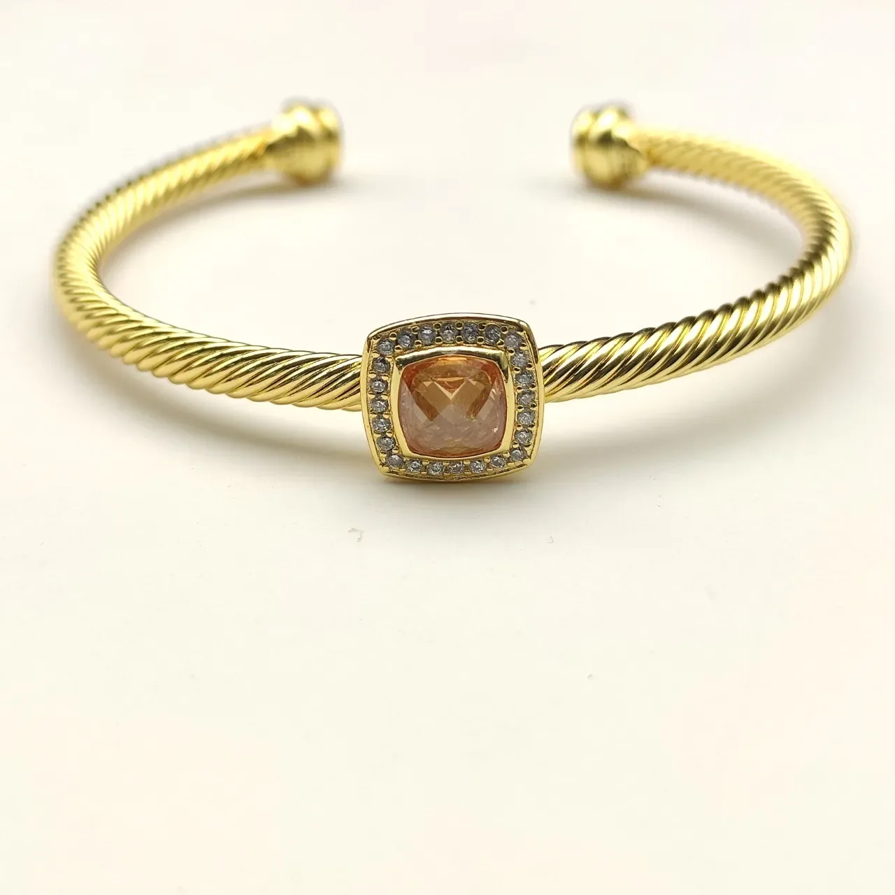 Gold Green Rope-Twist Band Square Cushion-Cut Gemstone Bracelet 3