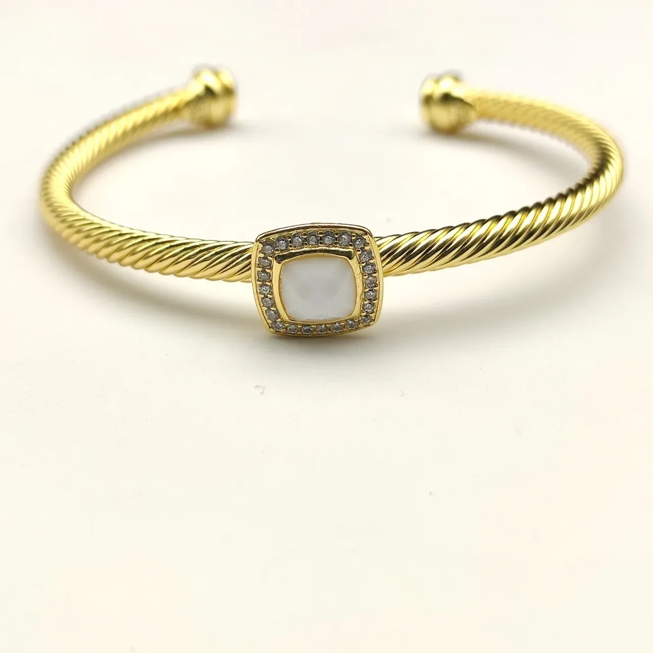 Gold Green Rope-Twist Band Square Cushion-Cut Gemstone Bracelet 5