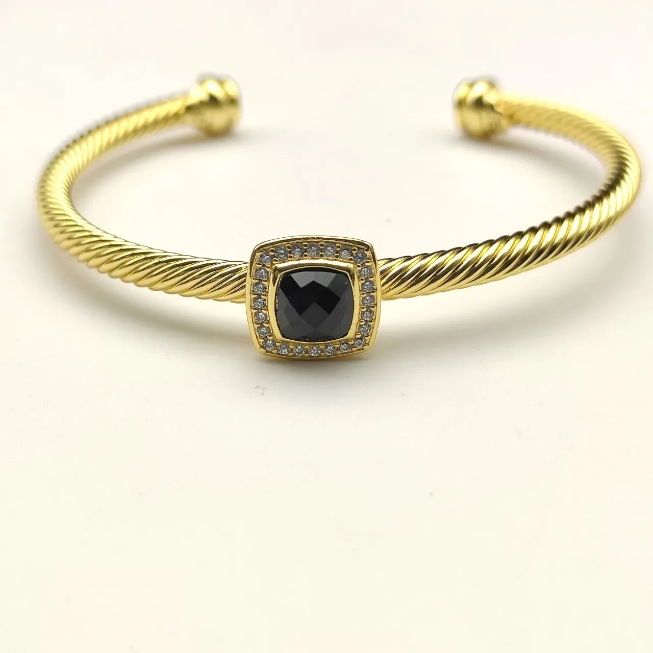 Gold Green Rope-Twist Band Square Cushion-Cut Gemstone Bracelet 7