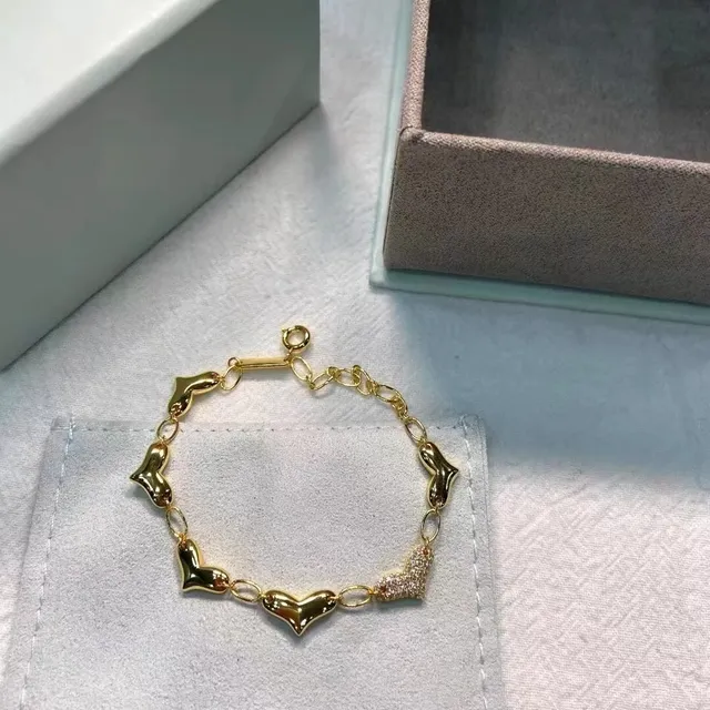 Gold Red Chain Heart-Shaped Links Bracelet 5