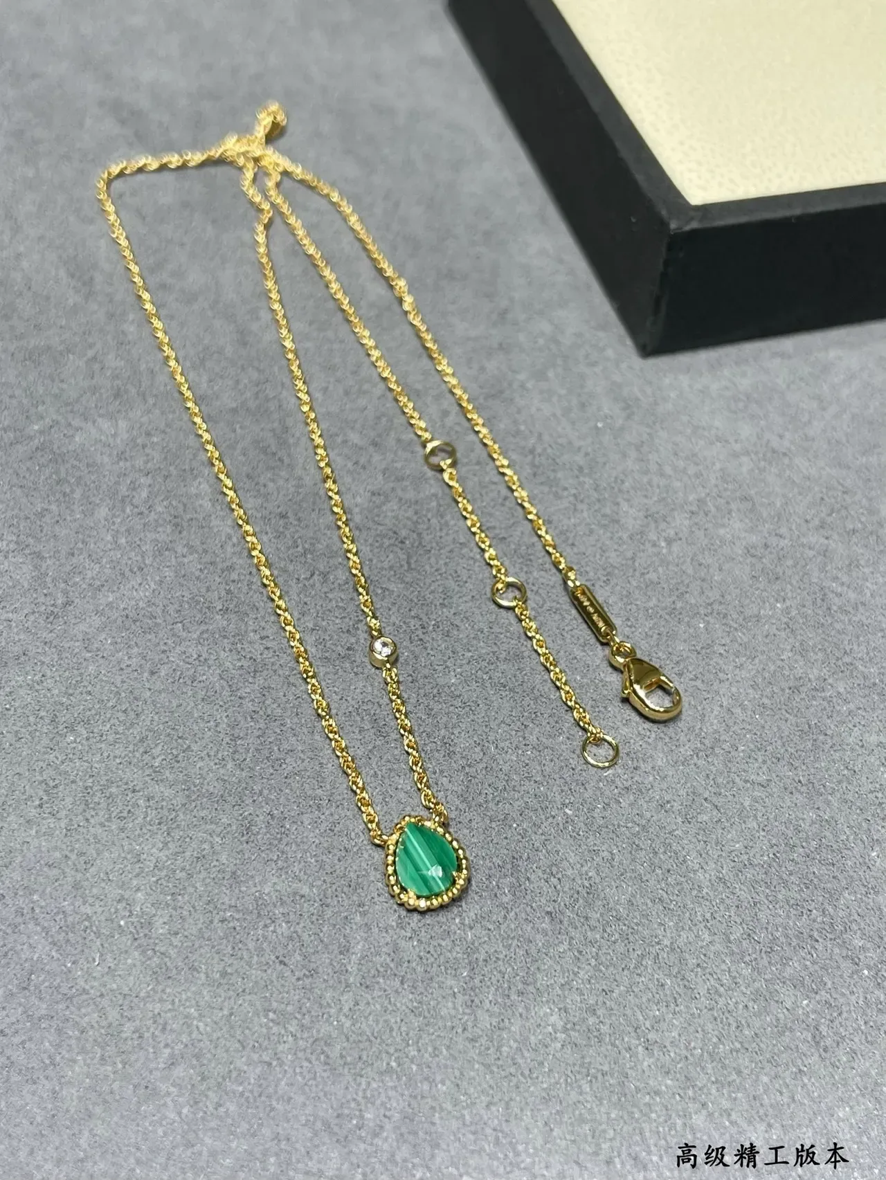 Gold Rope Chain Teardrop Malachite Bezel Pendant Necklace 7