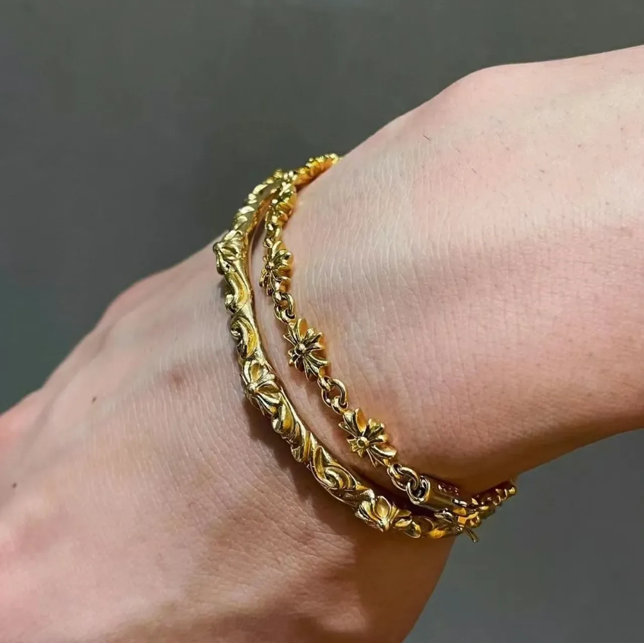 Gold Silver Floral Motif Links Bracelet 2