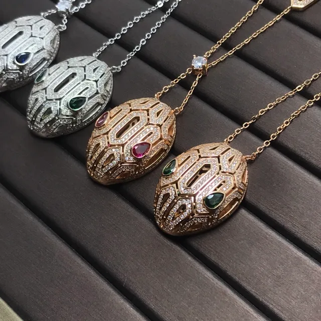 Gold Silver Geometric Openwork Pavé-Set Crystals Necklace 3