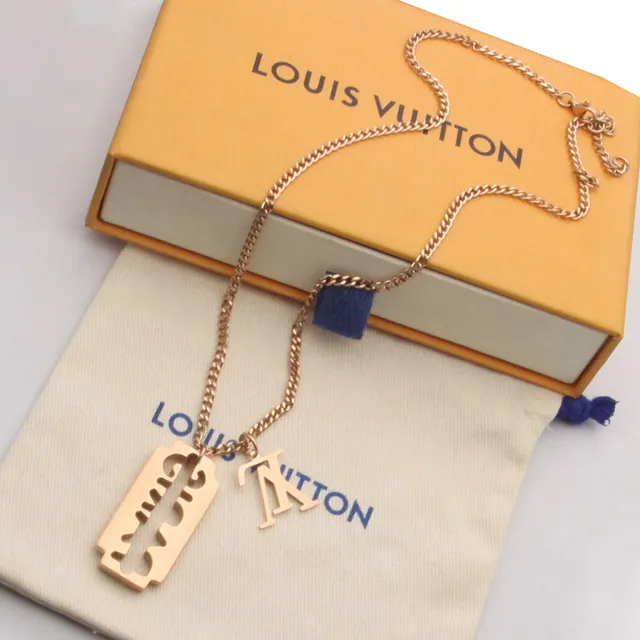 Gold Silver Razor-Blade-Shaped Pendant Cutout Monogram Motif Necklace 7