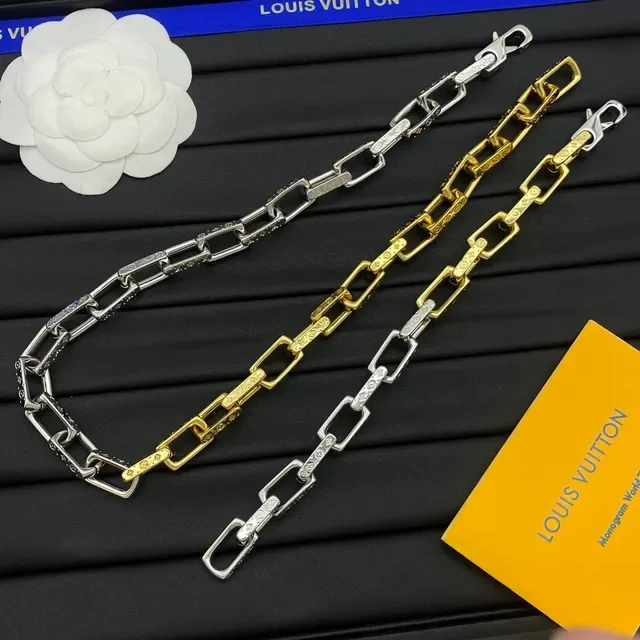 Gold Silver Rectangular Link Chain Two-Tone Metal Necklace 2