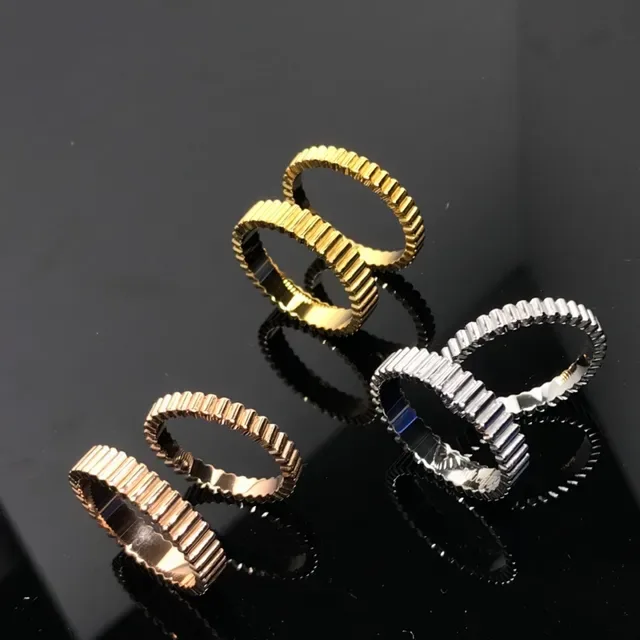 Gold Silver Ridged Exterior Gear-Tooth Profile Ring 3