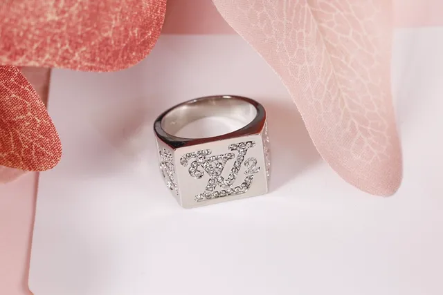 Gold Silver Square Face Pavé-Set Crystals Ring 6