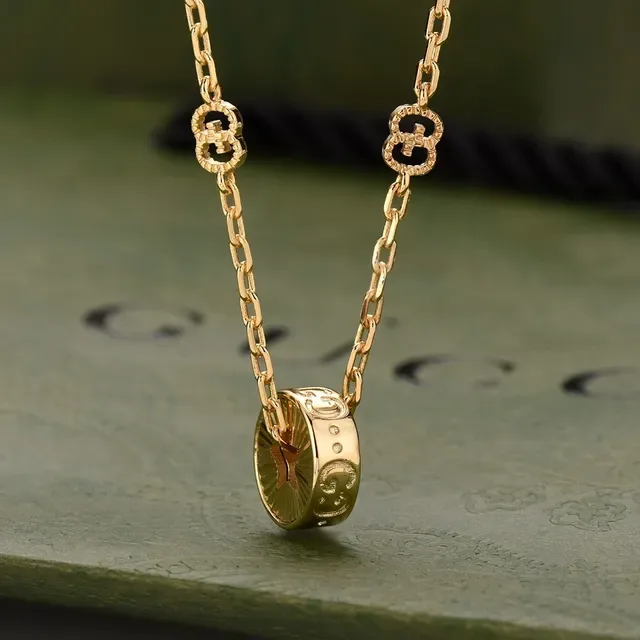 Gold Star-Cutout Sunburst Disc Pendant Necklace 3