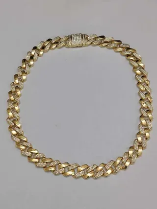 Gold-Tone Fully Pave-Set Chunky Curb Link Necklace 9