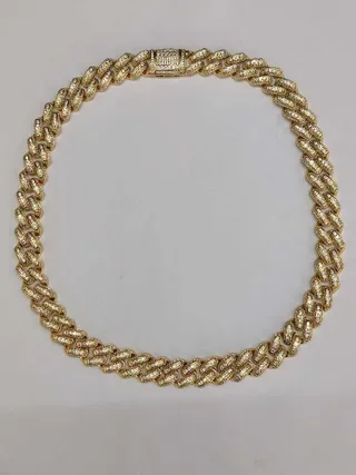 Gold-Tone Fully Pave-Set Chunky Curb Link Necklace 17
