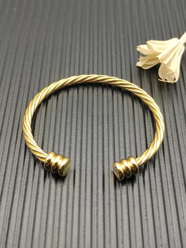 Gold-Tone Twisted Rope Cuff Bracelet 9
