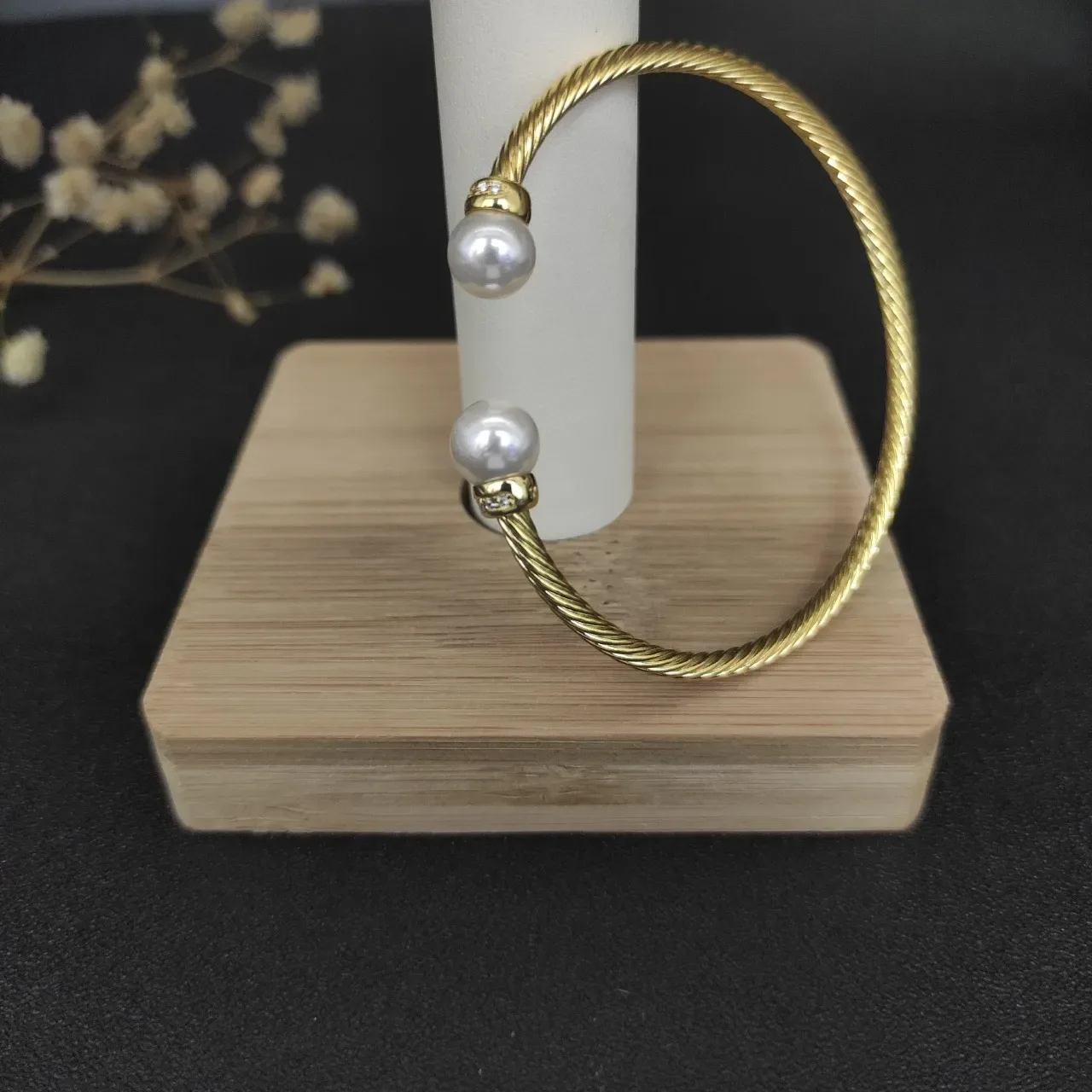Gold-Toned Twisted Cable Pearl-Ended Open Cuff Bracelet 7