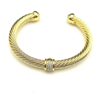 Pulseira de ouro cabo trançado Pavé pedra aberta de punho