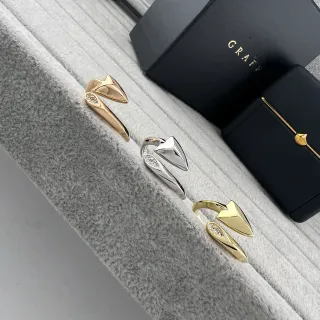 GRAFF Arrow Motif Gold Silver Geometric Arrowhead Open-Shank Design Ring